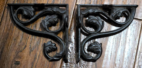 Antique shelf brace - 2,
